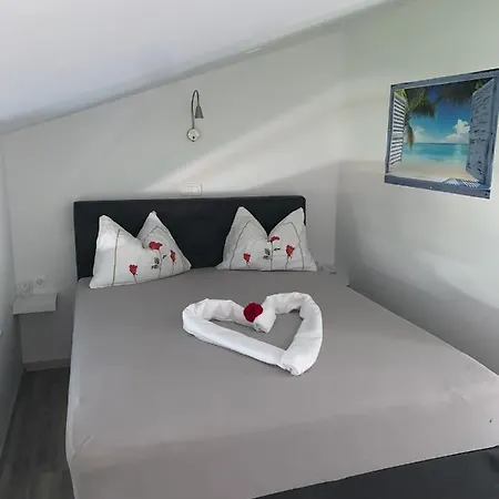 Apartment Fajen